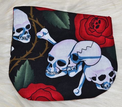 Taschenschoner "Skulls & Roses 2"